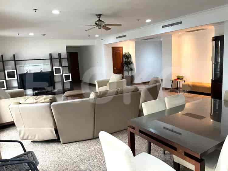 Apartemen 4BR Dijual di Pavilion Apartment - APA3e9, Lantai Tinggi 1