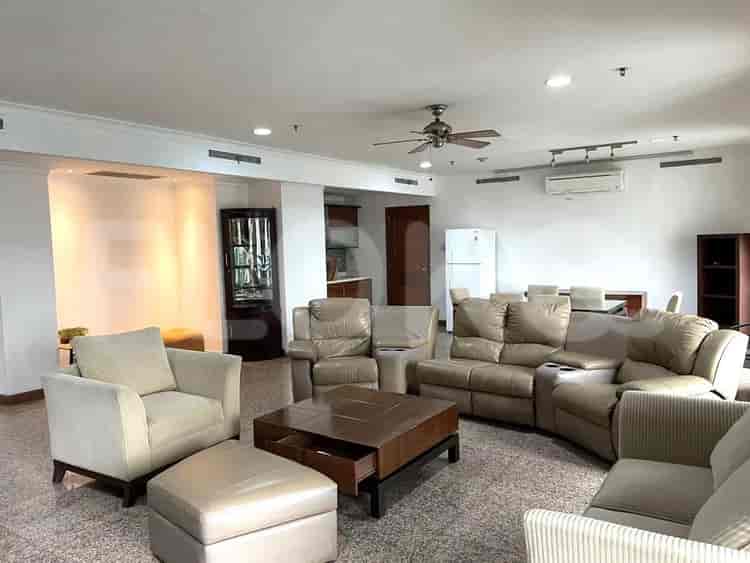 Apartemen 4BR Mewah Dijual - APAeb6, Lantai Tinggi, Pavilion Apartment 4