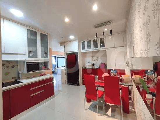 Apartemen 2BR Furnished Dijual - APA65174, Lantai Tinggi, Palmerah 5