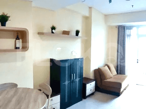 Apartemen 2 Kamar Tidur Furnished Dijual - APA529cf, Lantai Menengah, Cengkareng 2