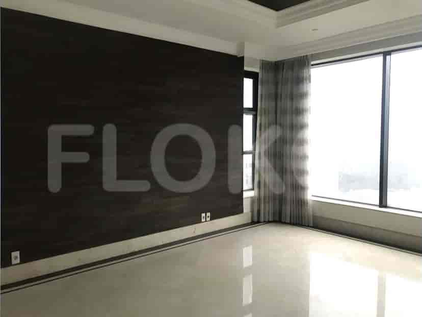 APAfe5 10th Floor | 4BR Apartment for Sale, Mega Kuningan 5