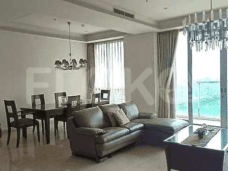 Apartemen 3 Kamar Tidur Eksklusif Dijual - APAf6cc3, Lantai Menengah, Senayan City Residence 2
