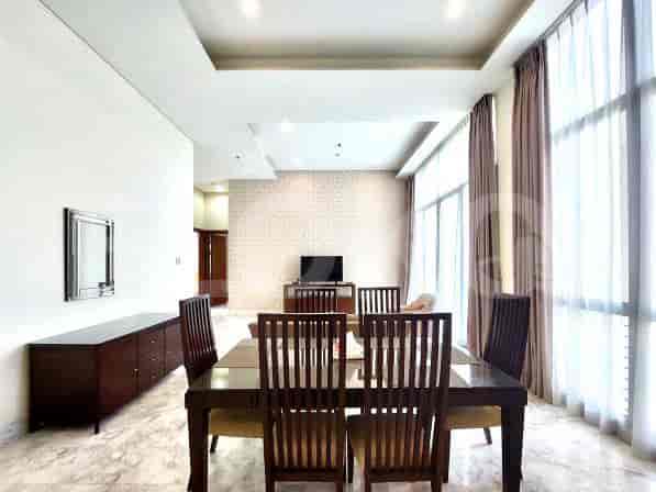 Apartemen 3BR Dijual - APA5a0, Lantai Menengah, Senayan City Residence 5