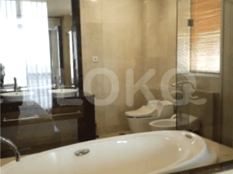 APA72e Lantai 17 | Dijual Apartemen 3BR, Senayan City Residence 2