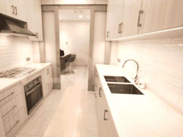 Apartemen 3 Kamar Tidur Dijual di Senayan - APA701, Lantai Menengah, Senayan Residence 1