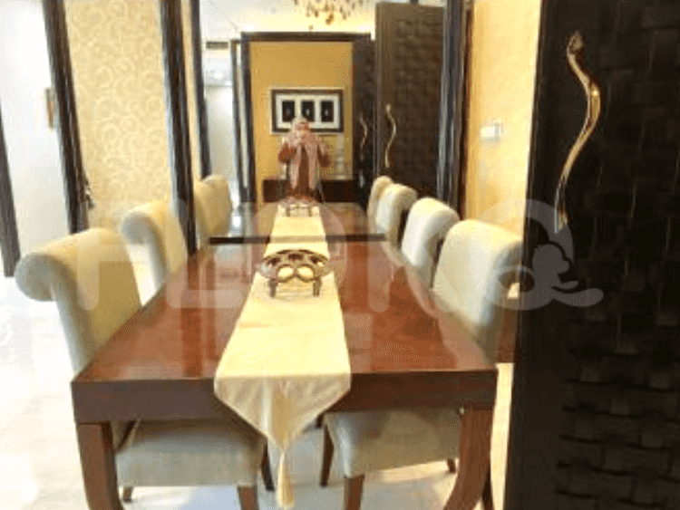 Apartemen 3 Kamar Tidur Dijual di Senayan - APA128, Lantai Tinggi 5