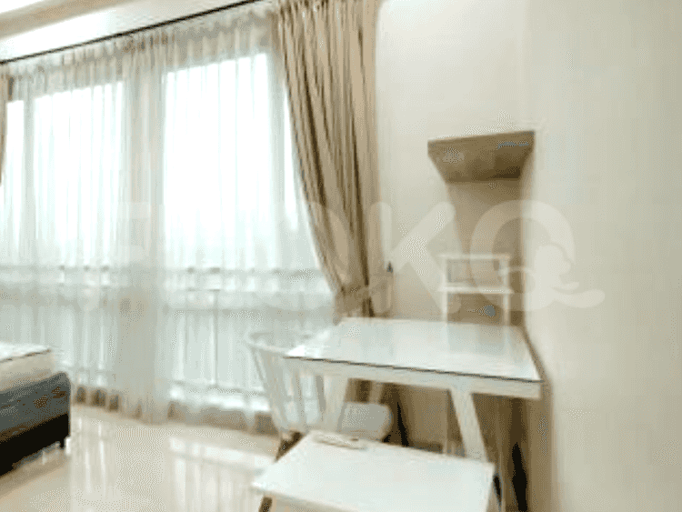 Apartemen Mewah 3 Kamar Tidur Dijual - APA8e0, Lantai Rendah, Senayan Residence 2