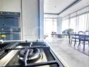 Apartemen 3BR Mewah Dijual di Senopati Suites - APA6b7, Lantai Tinggi 2