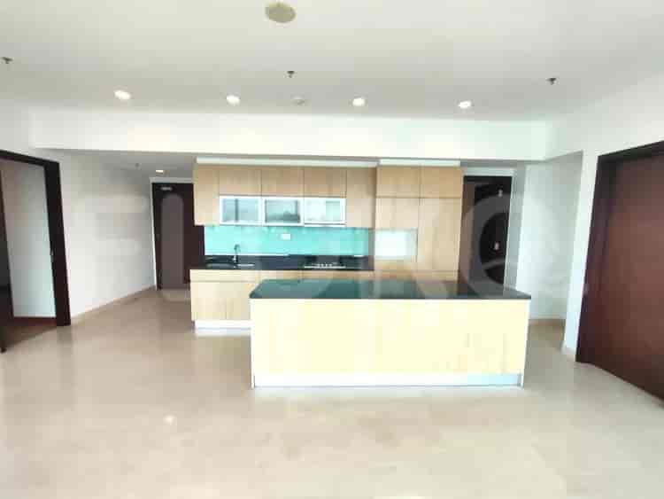 Stunning 3BR Apartment for Sale - APAc90, Middle Floor, Sky Garden, Setiabudi 5