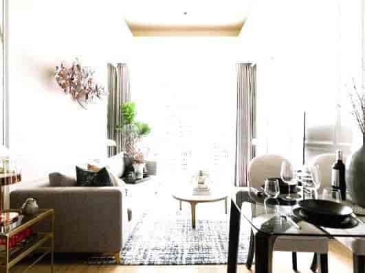 Apartemen 2BR Mewah Furnished Dijual - APAceb, Lantai Menengah, Apartemen South Hills 5