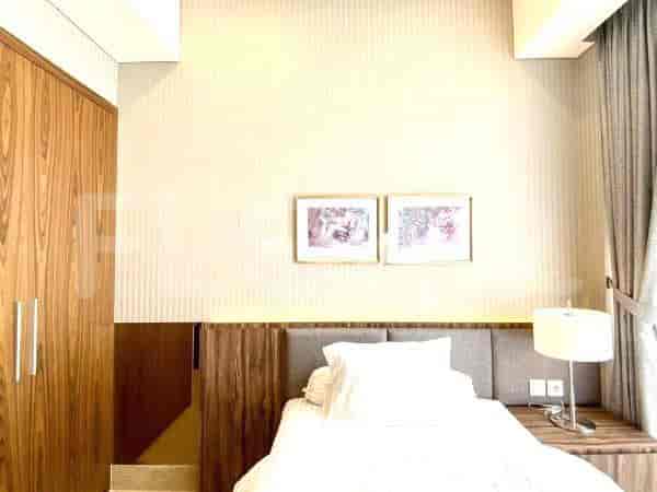 Apartemen 2BR Bergaya Dijual - APA390, Lantai Menengah, South Hills Apartment, Kuningan 5