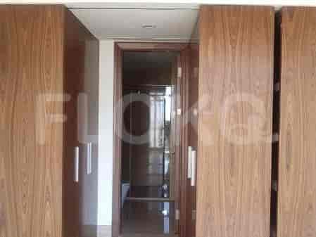 Apartemen 3BR Berperabot Dijual - APA842, Lantai Menengah, South Hills, Kuningan 2