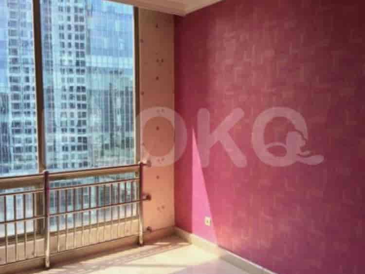 Apartemen 3BR Dijual - APA831, Lantai Menengah, Sudirman Mansion 3
