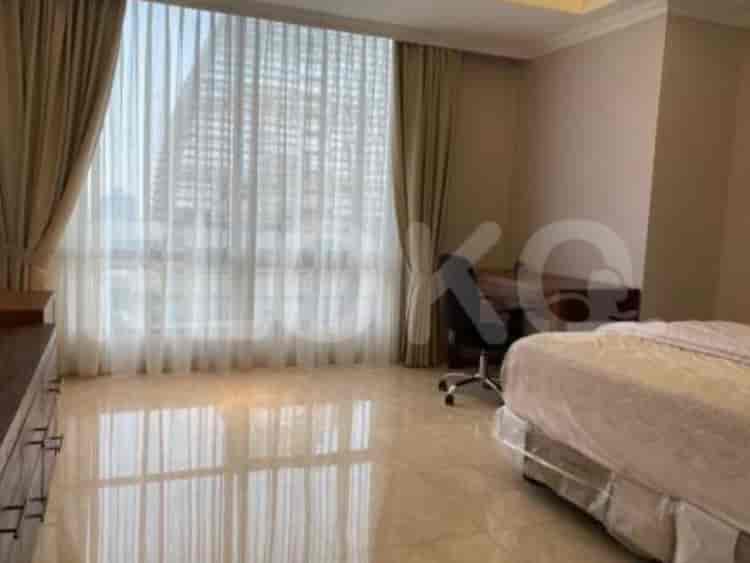 Unit 3 Kamar Tidur, Lantai Menengah untuk Dijual di Sudirman Mansion - APA589 4