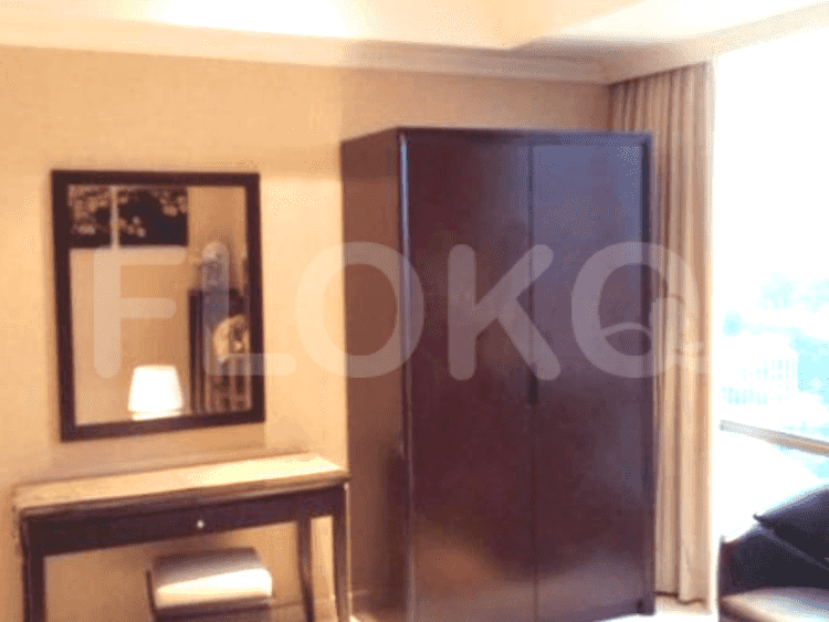 Apartemen 3BR Berperabotan Luas Dijual - Lantai Rendah, Sudirman Mansion 1
