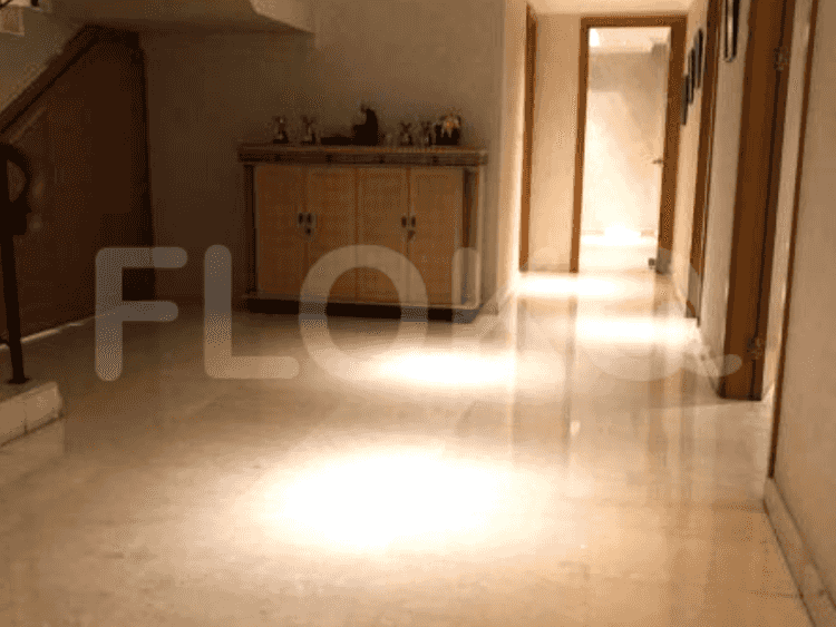 Apartemen 4 Kamar Tidur Mewah Dijual - APAb9c, Lantai Menengah, Sudirman Mansion 5