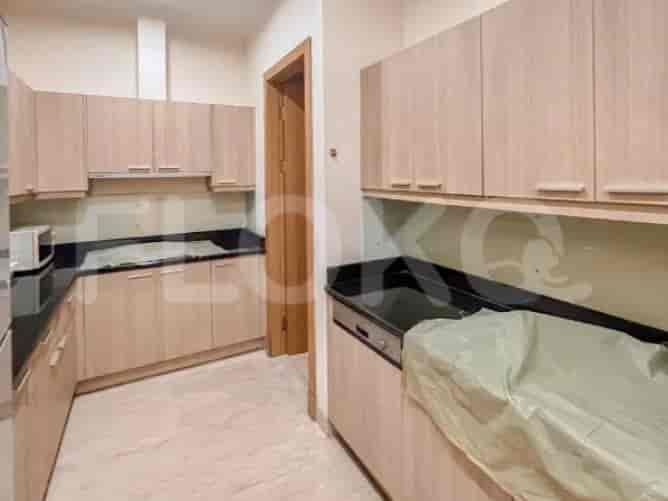 Luxury 3BR Apartment in Sudirman Residence - APA6c2be, Low Floor 3