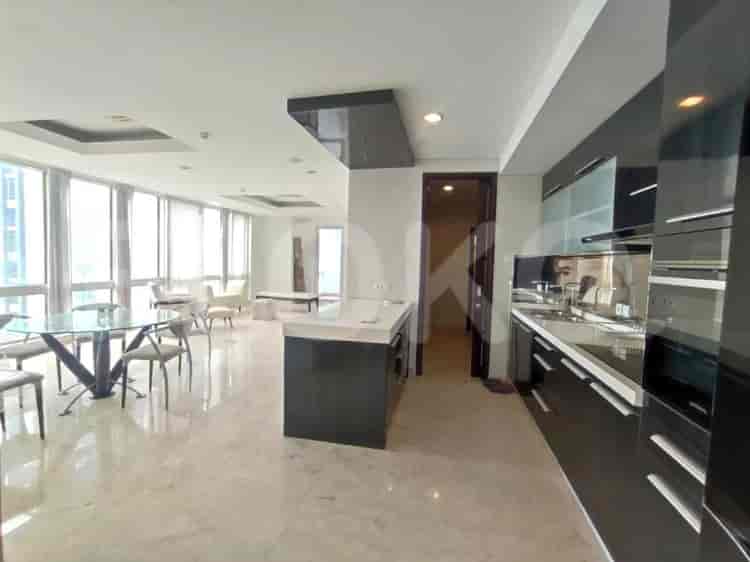Dijual Apartemen 3BR di The Grove, Kuningan - APA801, Lantai Tinggi 1