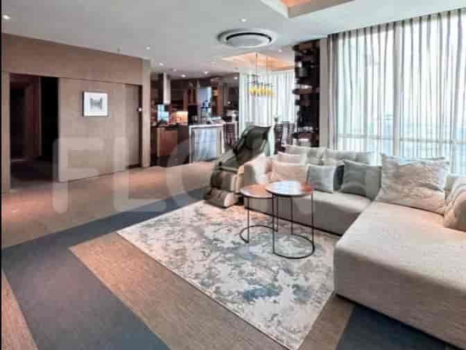 Apartemen 3BR Menakjubkan Dijual di The Peak Apartment - APAc4821, Lantai Tinggi, Sudirman 1