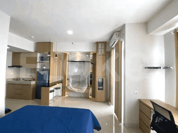 Apartemen 1-Kamar Tidur Furnished Dijual - APAf165f, Lantai Menengah, Vasanta Innopark 3