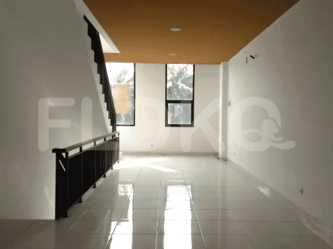 162 sqm, shophouse for sale in Letnan Sutopo, BSD - RKSeeb 1