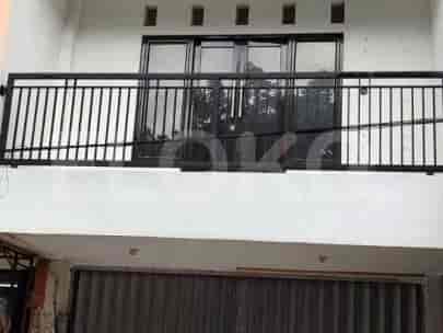 108 sqm, shophouse for sale in Taman Narogong Indah, Bekasi Timur - RKSd13 1