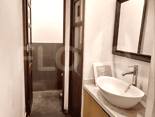 Dijual Ruko Luas 425 m2 di Bitaro Utama Sektor 1, Bintaro - RKS9d7 5
