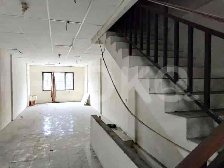 Dijual Ruko Luas 216 m2 di Raya Sindang Barang, Bogor - RKS9c7 3