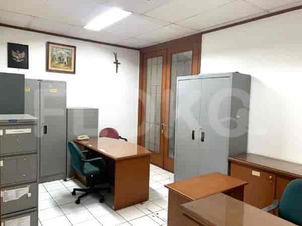 Dijual Ruko Luas 300 m2 di Cempaka Putih Raya, Cempaka Putih 2