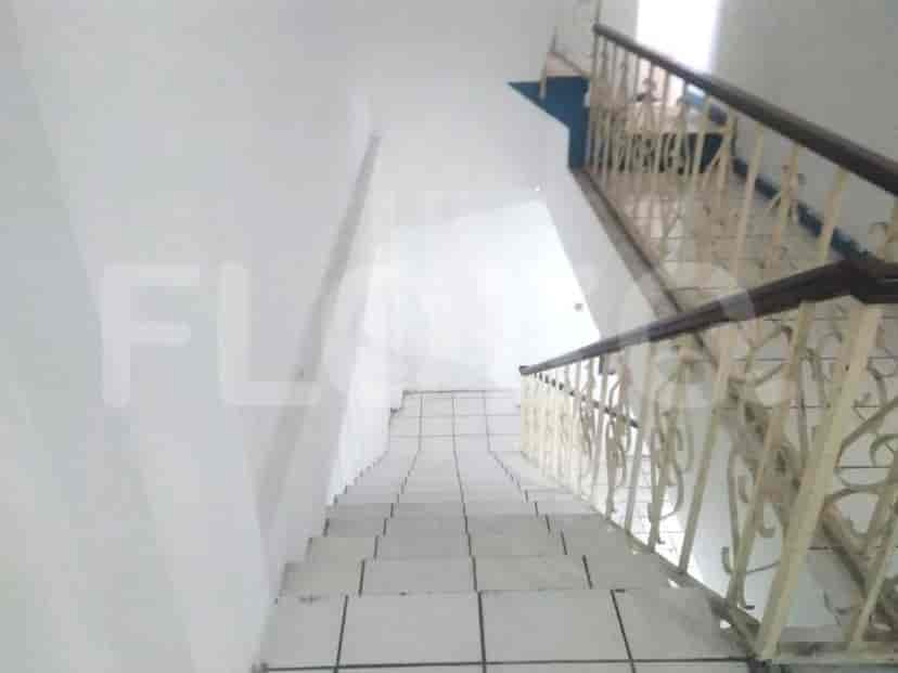 225 sqm, shophouse for sale in Ir. H Juanda, Ciputat 4