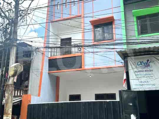 118 sqm, shophouse for sale in Letjen S Parman, Daan Mogot - RKS1bc 1