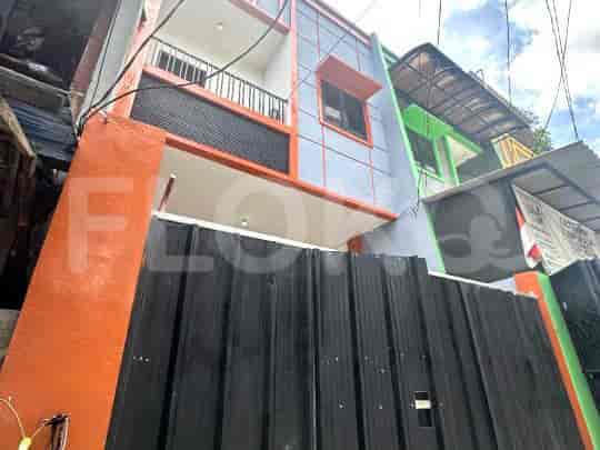 118 sqm, shophouse for sale in Letjen S Parman, Daan Mogot - RKS1bc 2