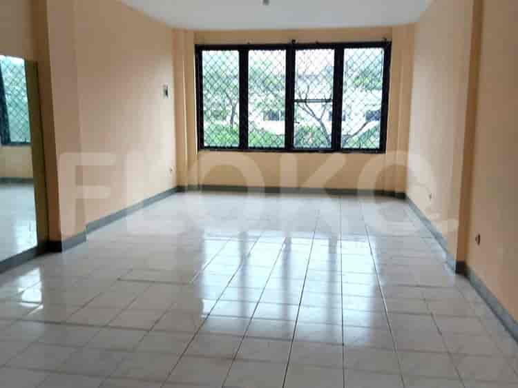 240 sqm, shophouse for sale in Daan Mogot Baru, Daan Mogot - RKSfd3 1