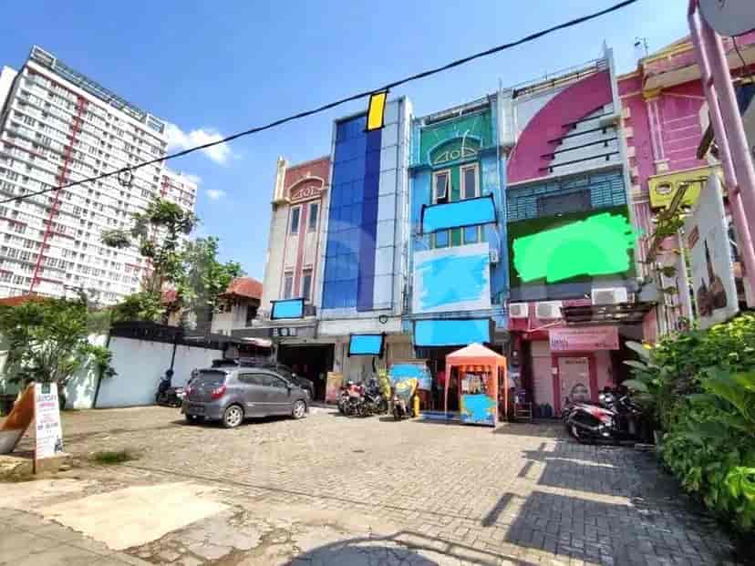 Dijual Ruko Luas 484 m2 di Beji, Depok Kota, Depok 1