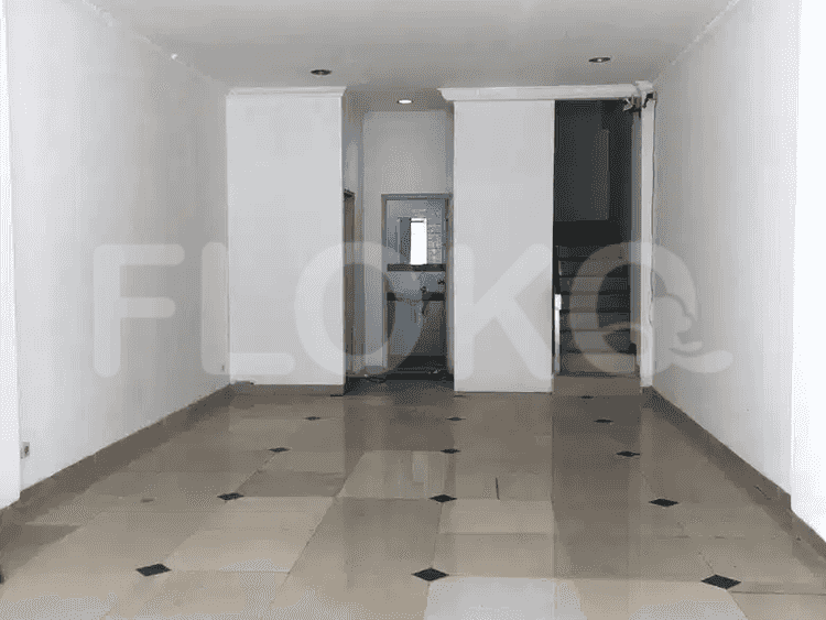 Dijual Ruko Luas 200 m2 di Duren Sawit, Duren Sawit - RKS5b7 2