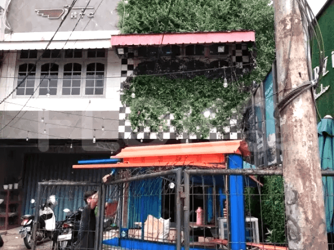 200 sqm, shophouse for sale in Raden Inten II, Duren Sawit - RKS9dd 3