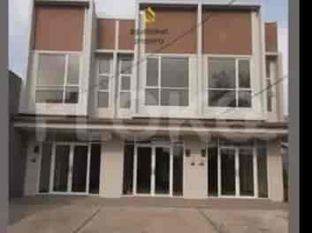152 sqm, shophouse for sale in Villa Melati Mas, Gading Serpong 1