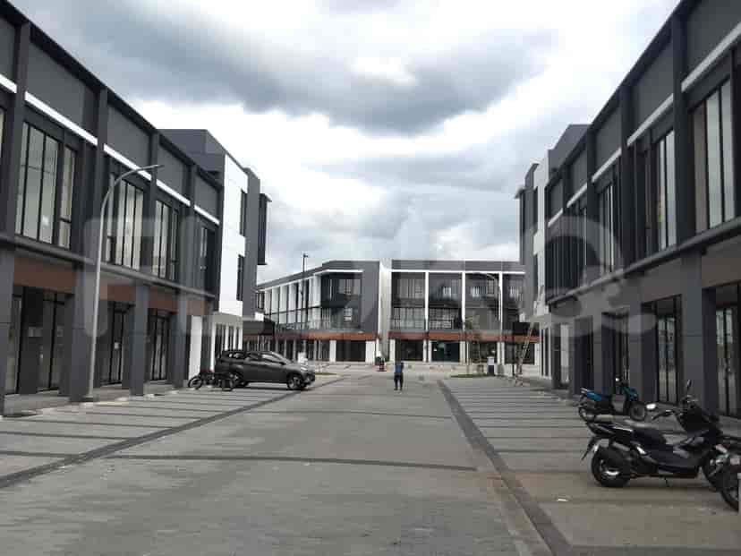 90 sqm, shophouse for sale in Hampton Avenue, Gading Serpong 2