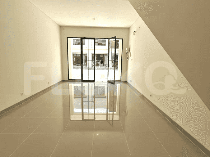 Dijual Ruko Luas 90 m2 di Boulevard Diponegoro, Gading Serpong - RKSbb9 2