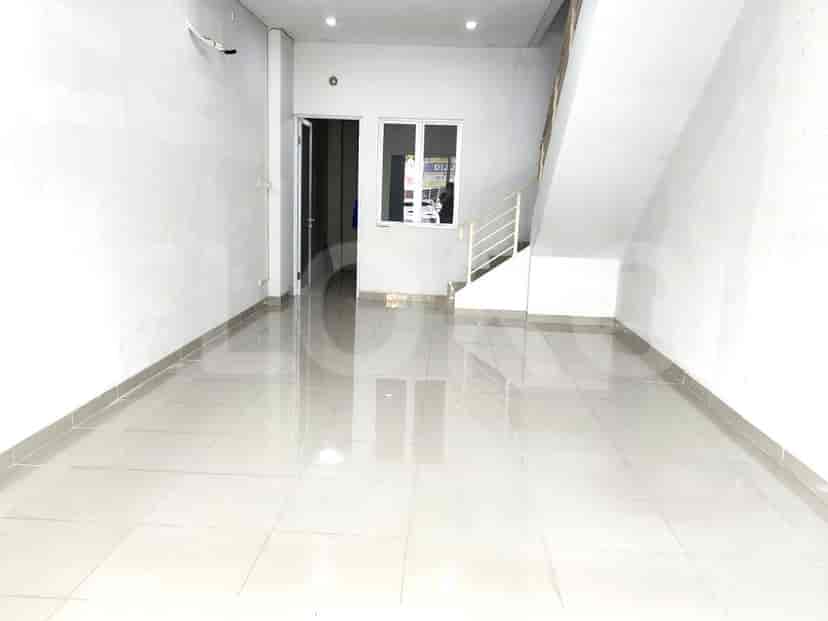 Dijual Ruko Luas 162 m2 di Sorrento Junction, Gading Serpong 1