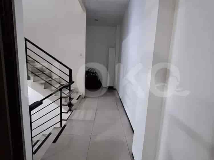 Dijual Ruko Luas 259 m2 di Gandaria, Gandaria - RKSbbb 2