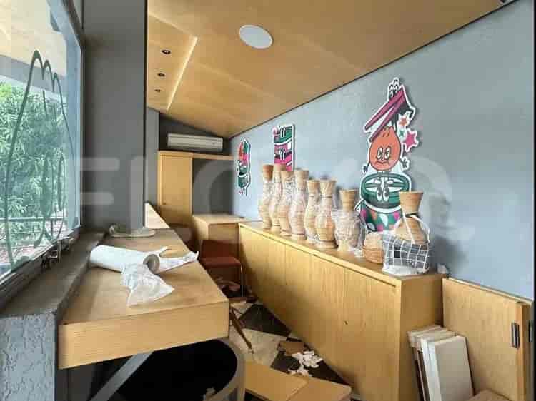 Dijual Ruko Luas 571 m2 di Kebayoran Baru, Gandaria - RKS5ec 4