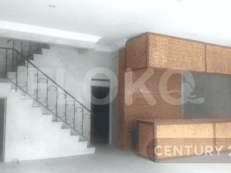 324 sqm, shophouse for sale in Gading Rivera, Kelapa Gading - RKS979 2