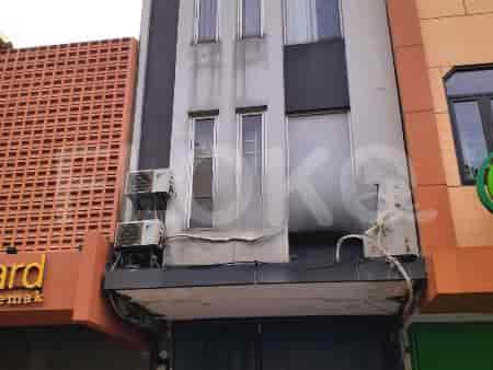 Dijual Ruko Luas 216 m2 di Boulevard Raya, Kelapa Gading - RKS6a0 1