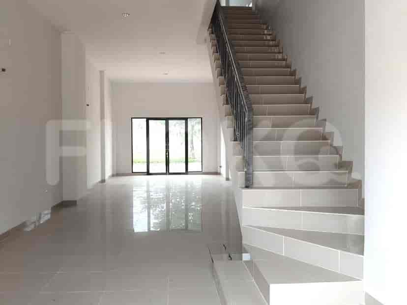 324 sqm, shophouse for sale in Sedayu City, Kelapa Gading 3