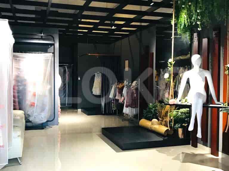 Dijual Ruko Luas 330 m2 di Arteri Gading, Kelapa Gading 3