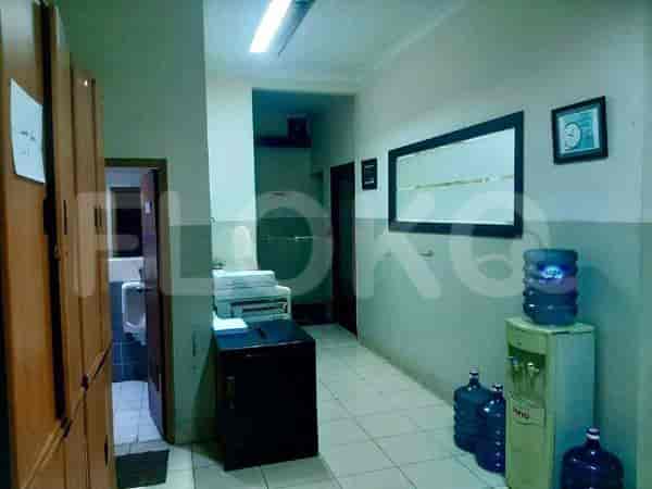 Dijual Ruko Luas 683 m2 di Kuningan, Kuningan - RKS1c5 2