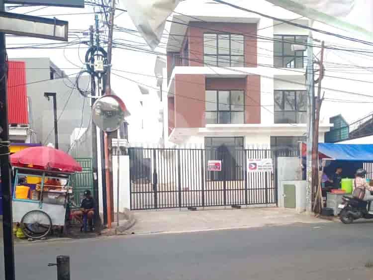 Dijual Ruko Luas 150 m2 di Casablanca, Menteng - RKS216 3