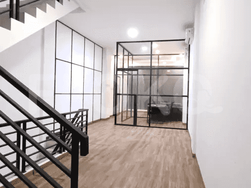 Dijual Ruko Luas 210 m2 di Penjaringan Pluit, Pluit - RKS679 3