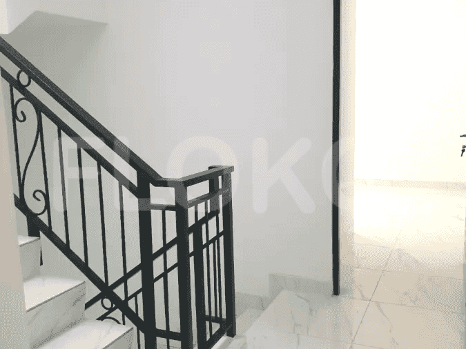 Dijual Ruko Luas 190 m2 di Muara Karang, Pluit - RKS21f 2